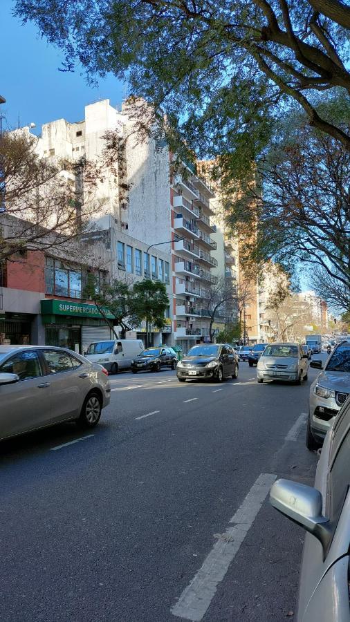 Petit En Avenida Belgrano Apartamento Buenos Aires