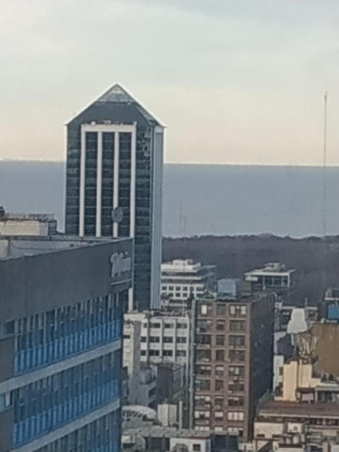 Departamento En Microcentro. Hermosa Vista De La Ciudad Y El Rio Buenos Aires