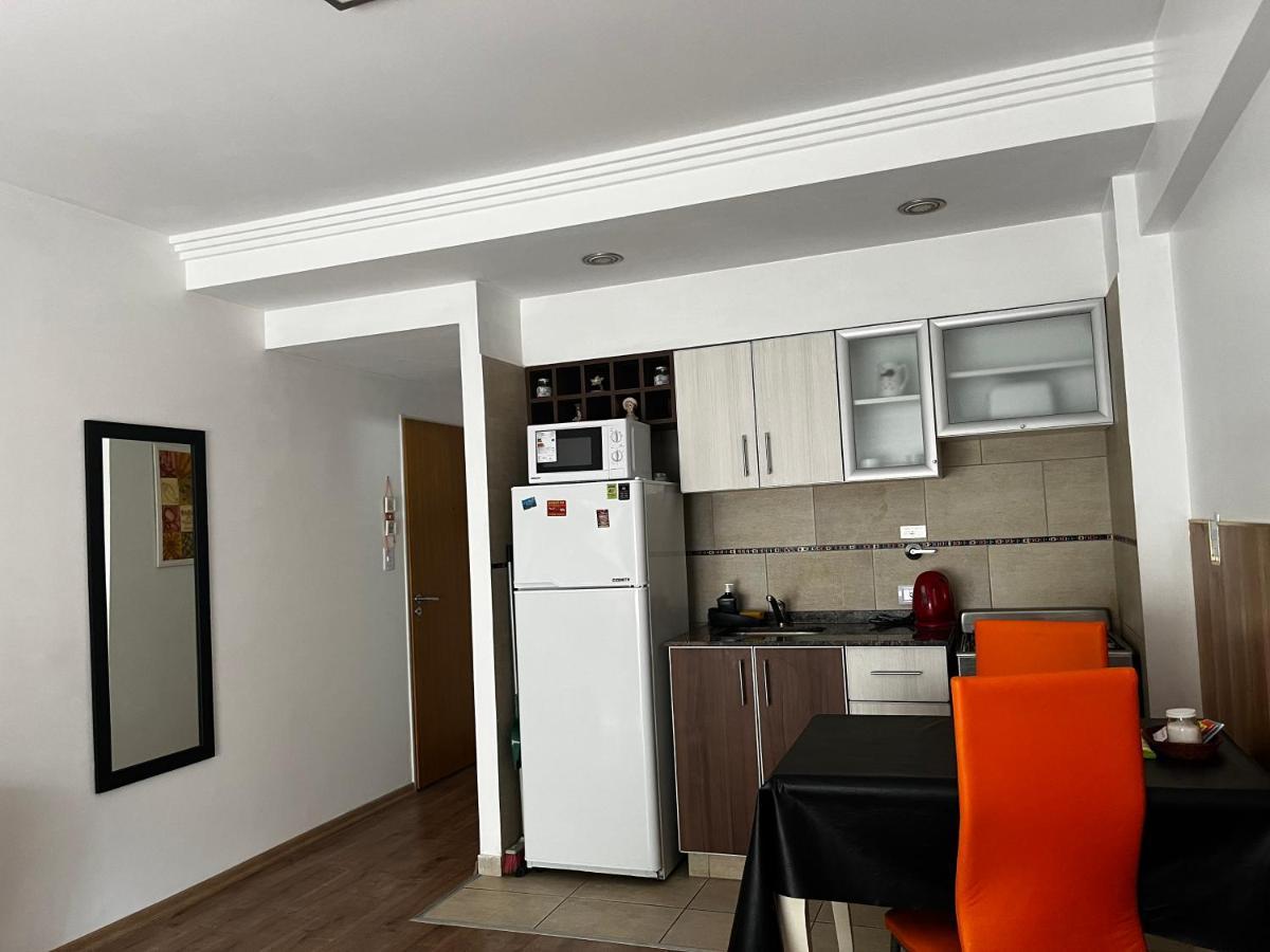 Mika Hospital Italiano Apartment