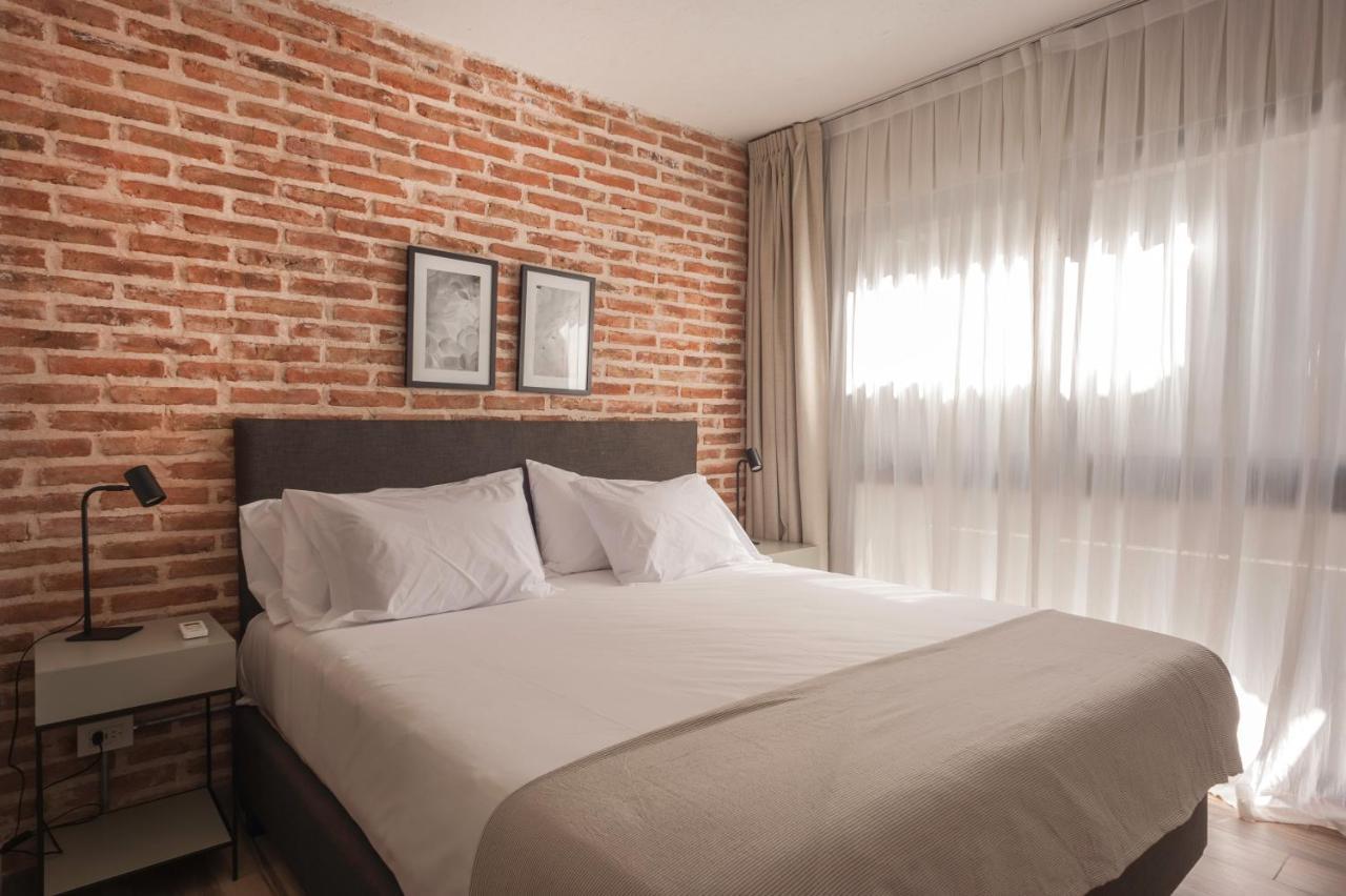 Stylish Luxe Apt At La Galerie San Telmo 224