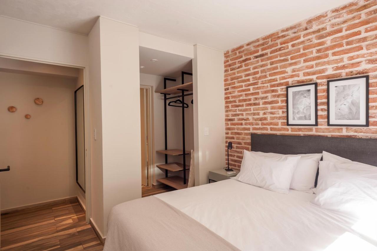 Stylish Luxe Apt At La Galerie San Telmo 224 * Buenos Aires