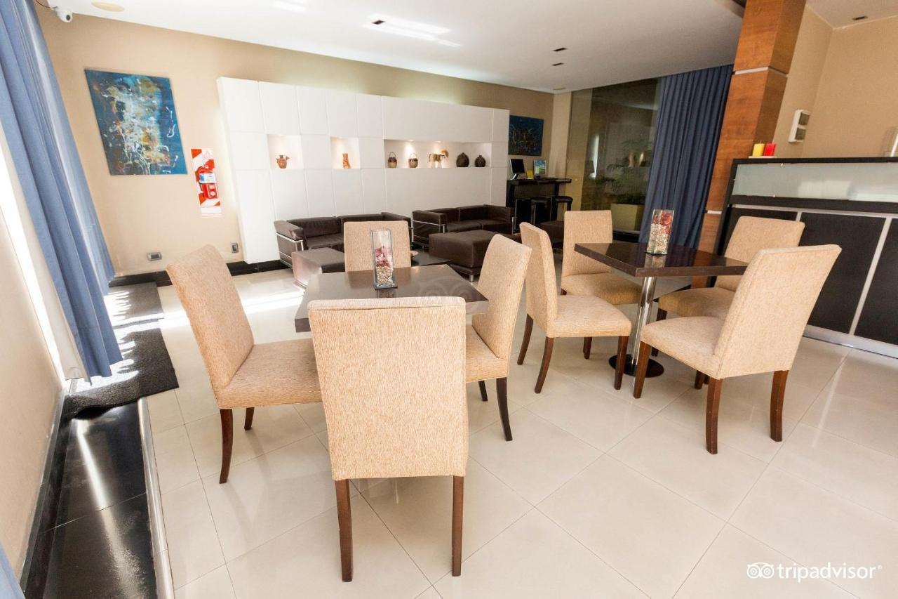 Apartment Uriburu 1756 By Ayres Recoleta