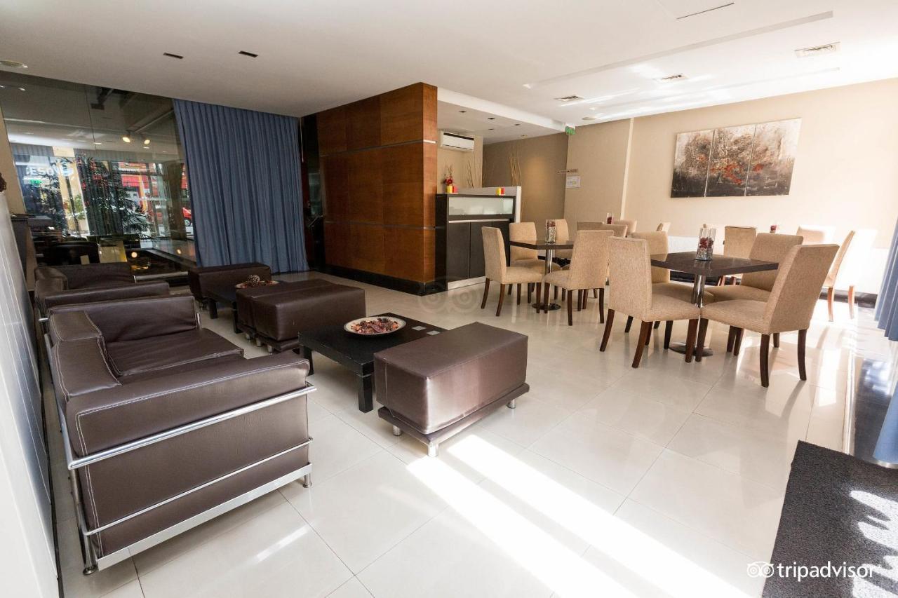 Uriburu 1756 By Ayres Recoleta Apartment