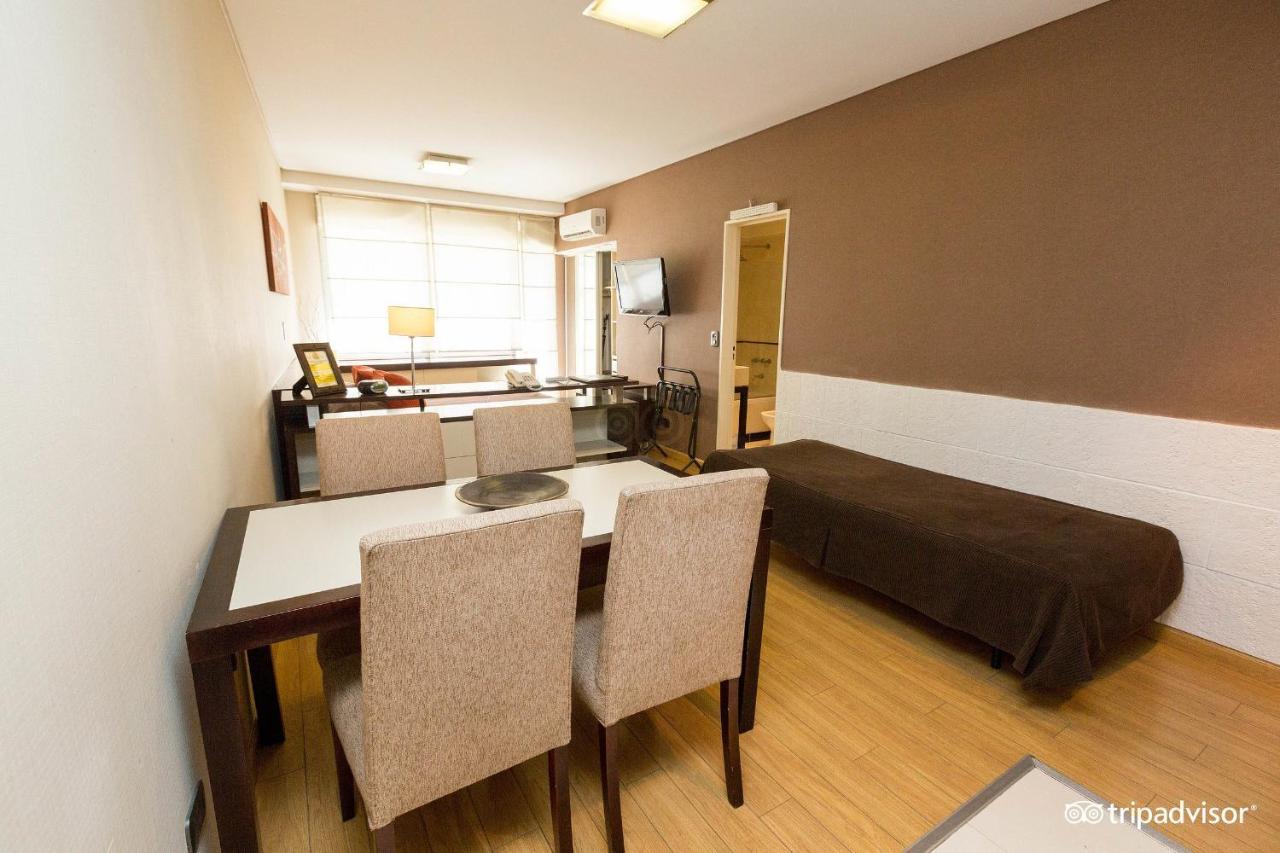 Apartment Uriburu 1756 By Ayres Recoleta