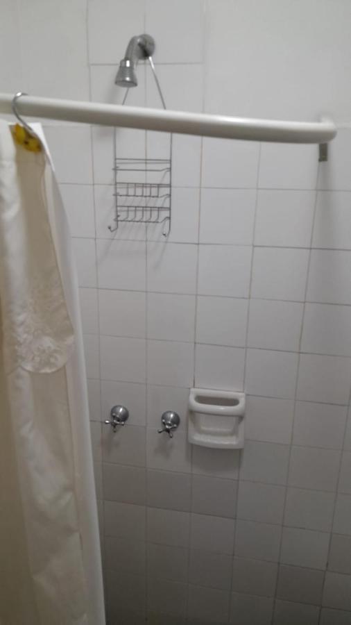 Con Bano Privado Un Piso Por Escalera Homestay Buenos Aires