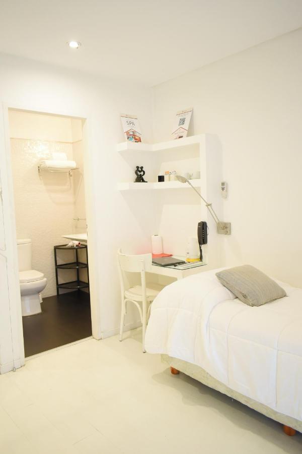 Syrah Apartment *