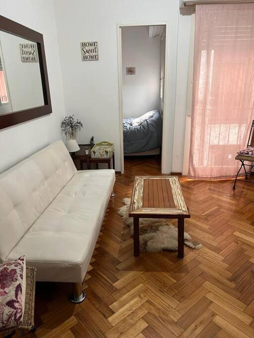 Lugar Encantador En Recoleta * Buenos Aires