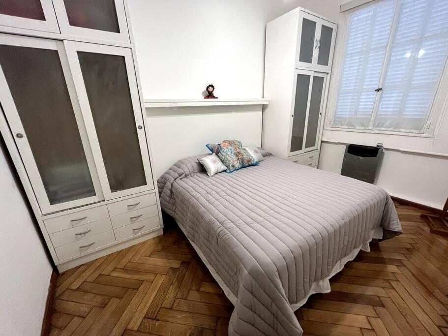 Comodo Y Espacioso Departamento En Recoleta Apartamento Buenos Aires