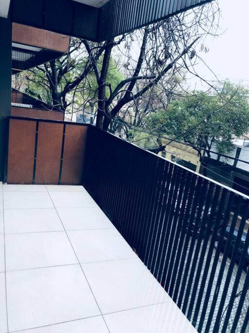 Apartment Place To In *
