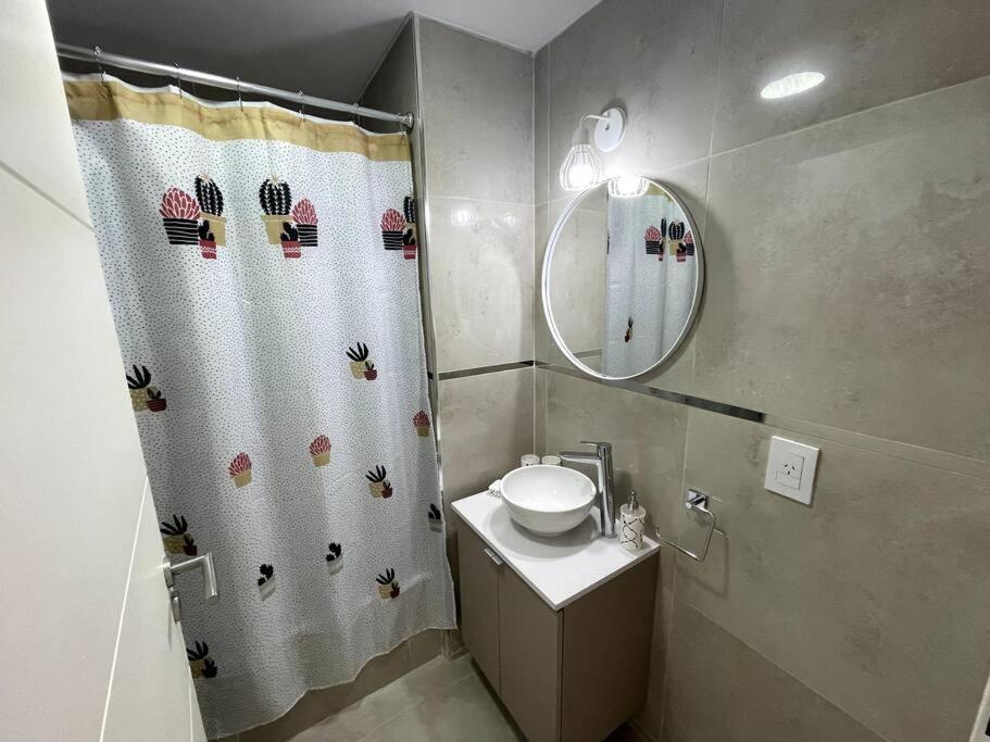 Departamento A Estrenar Con Pileta 4- Rio 4 Apartment