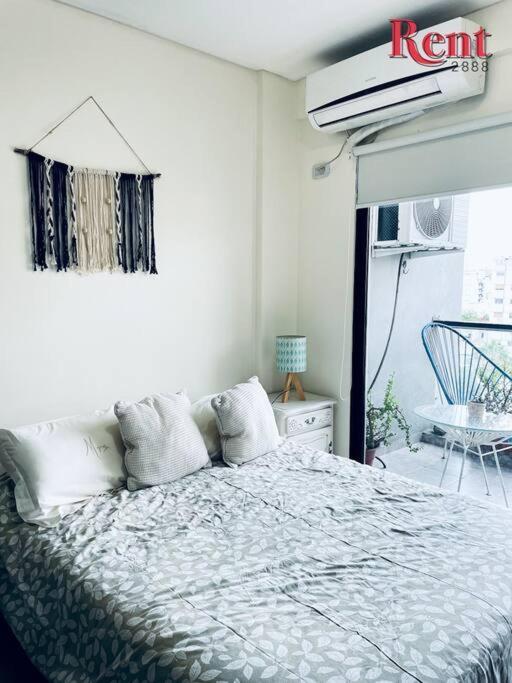 Rent Corrientes Y Lambare Apartment Buenos Aires