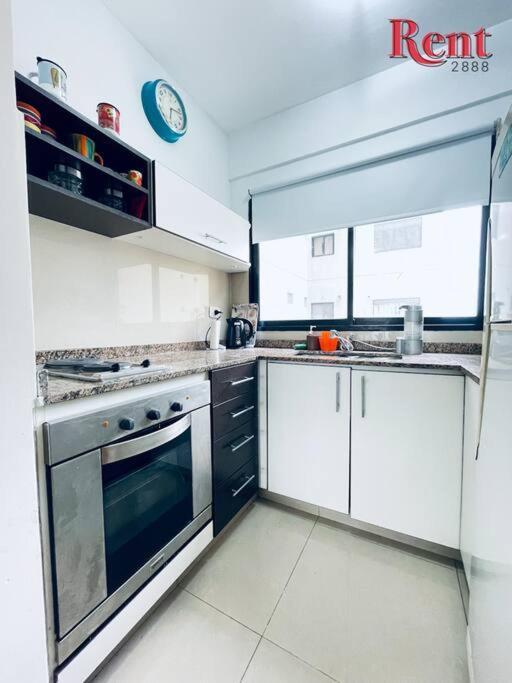 Rent Corrientes Y Lambare Apartment Buenos Aires