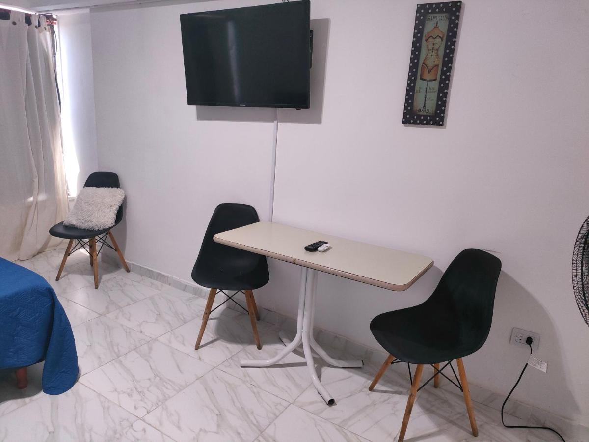 Apartamento Hermoso Departamento Sobre Av. Corrientes Con Vistas Hacia La Ciudad