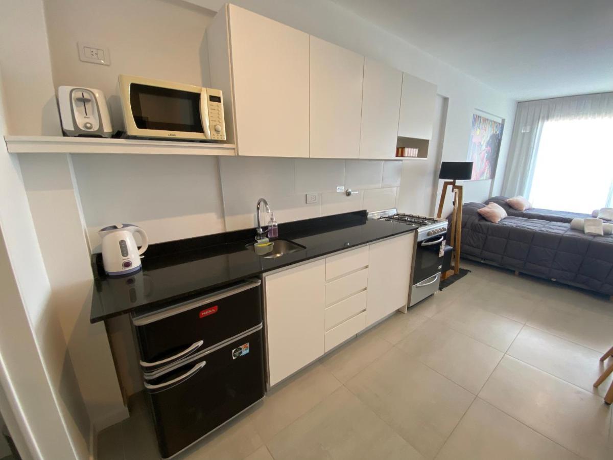 Double Or 2-3 Beds Private Studio - Pinkpanther Apartment