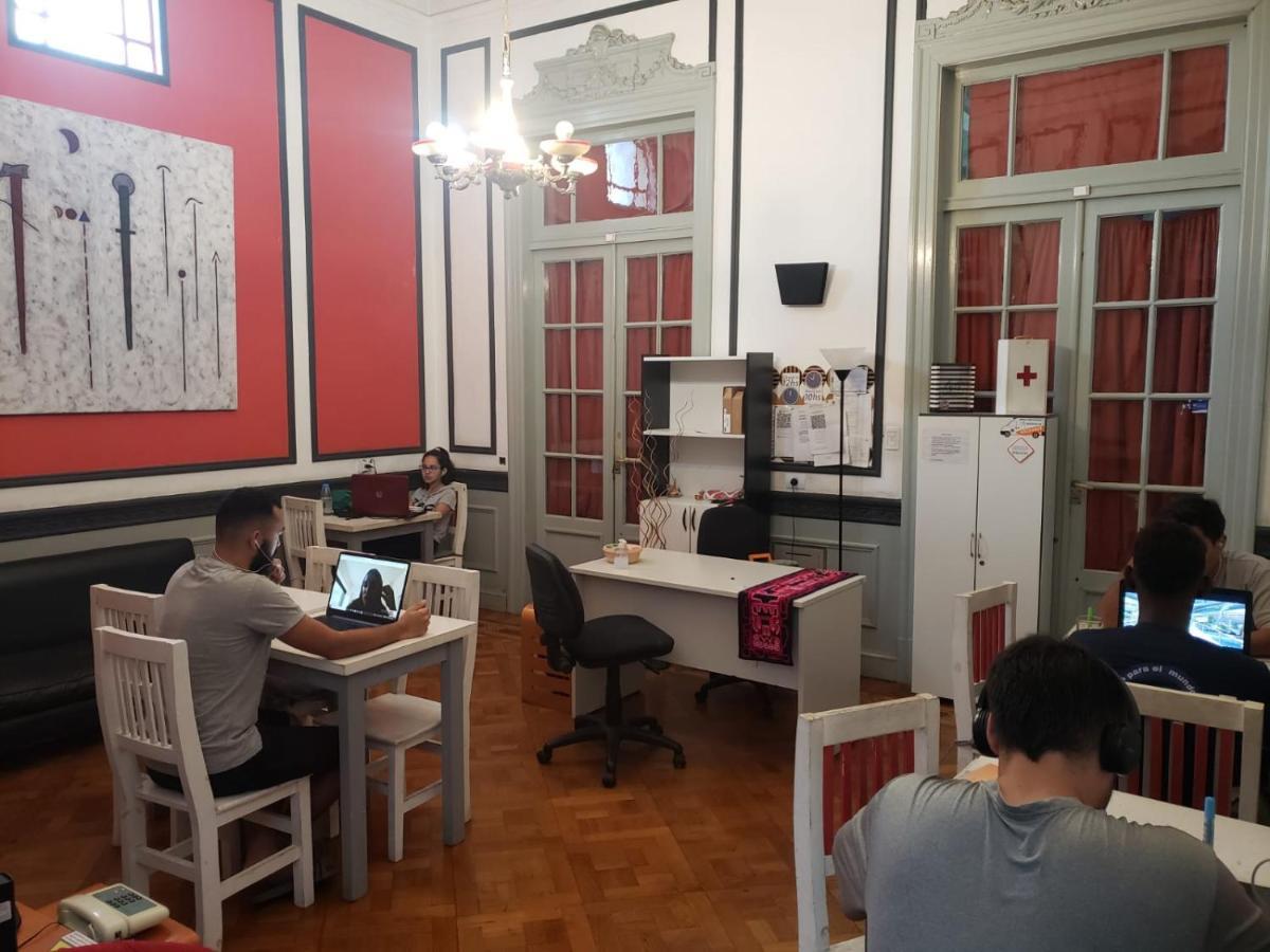 Tinta Roja Residencia Estudiantil Guest house *