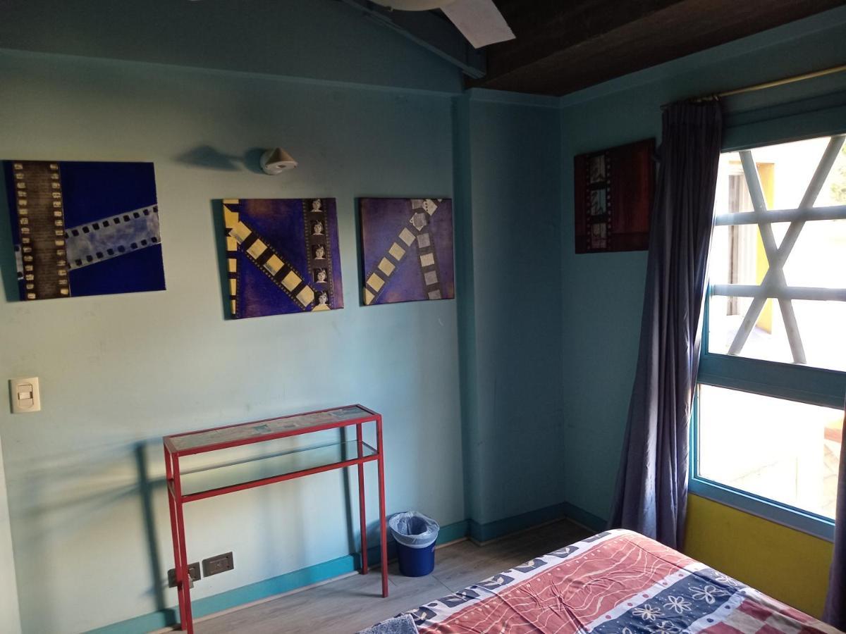 Casa De Artista En Flores Habitación en casa particular