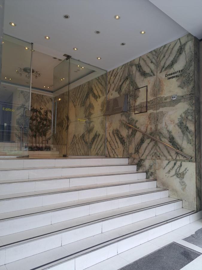 Corrientes 1600 Apartamento *
