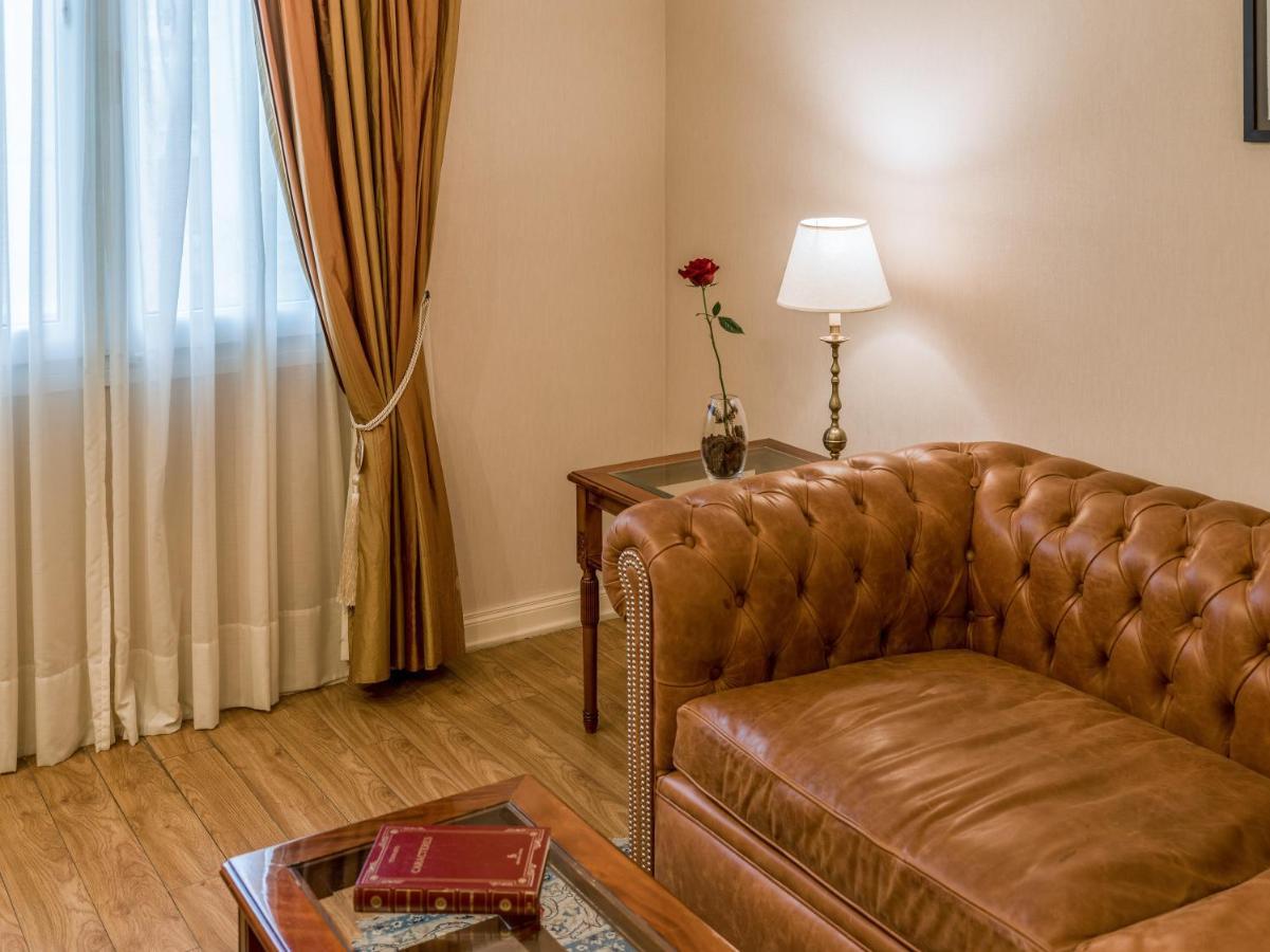 Hotel Melia Recoleta Plaza 5*