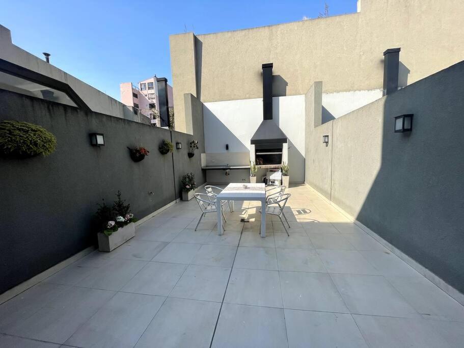 Apartment Amazing Duplex With Large Private Yard In Palermo