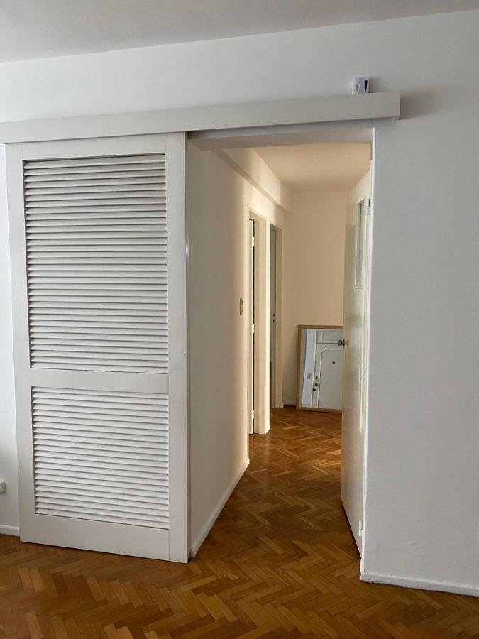 Amplio Departamento 3 En Recoleta, Cerca Del Alto Palermo Apartment