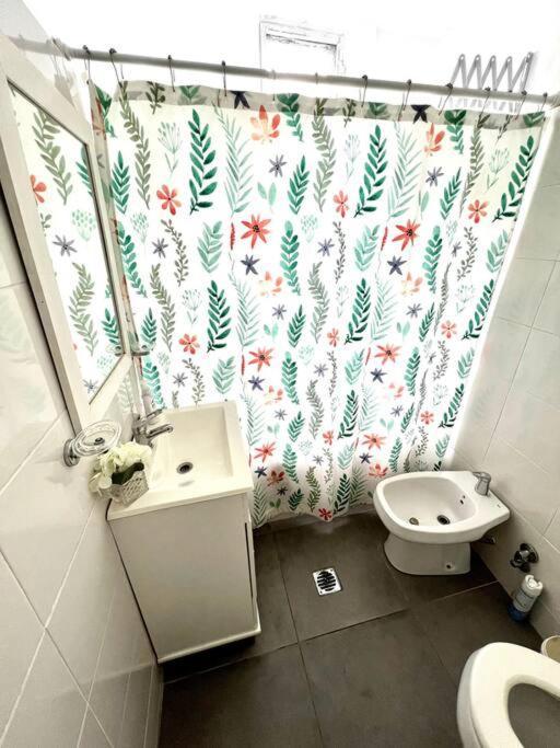 Amplio Y Luminoso Piso En Recoleta 3 Pax * Buenos Aires