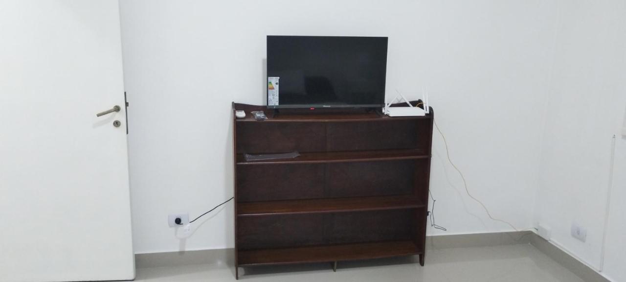 Lito Ren Apartment *