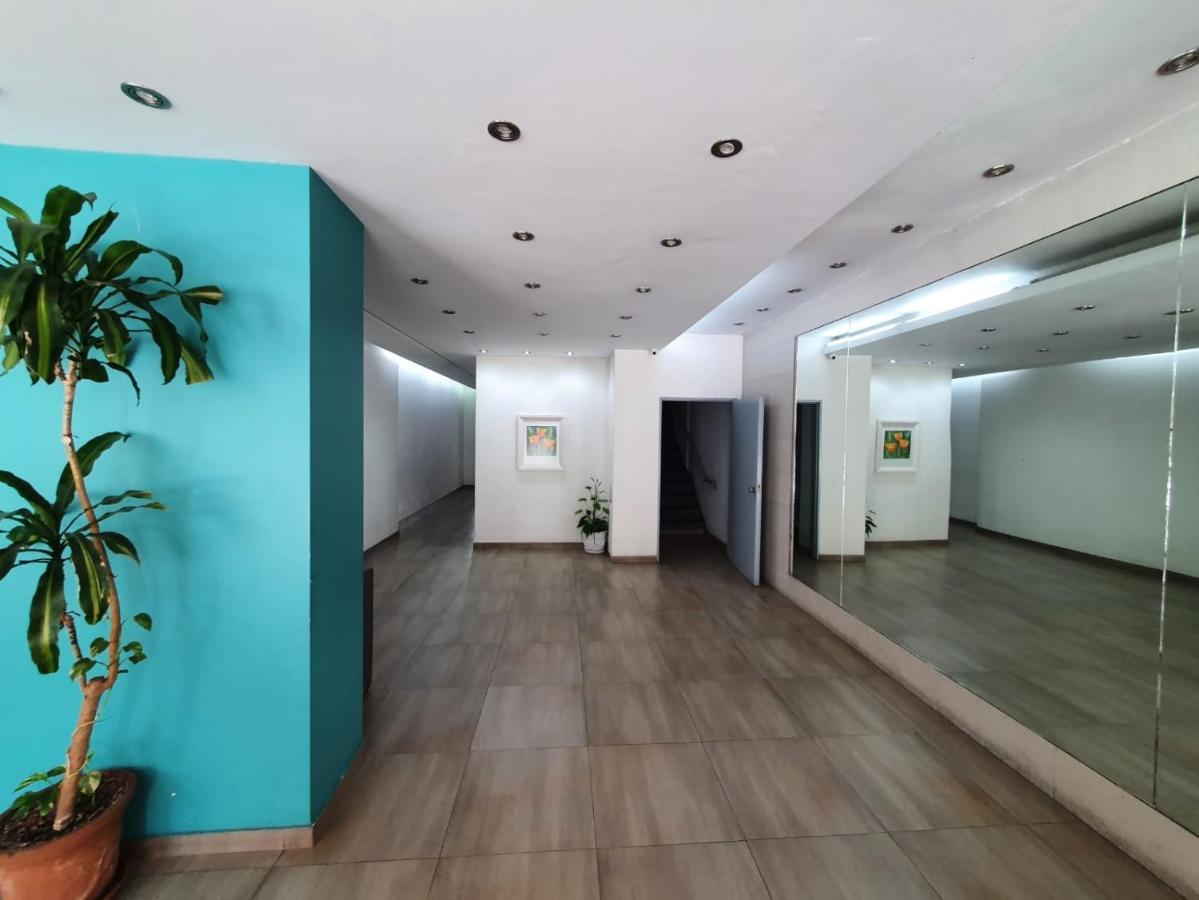 Edificio Congreso Apartment *