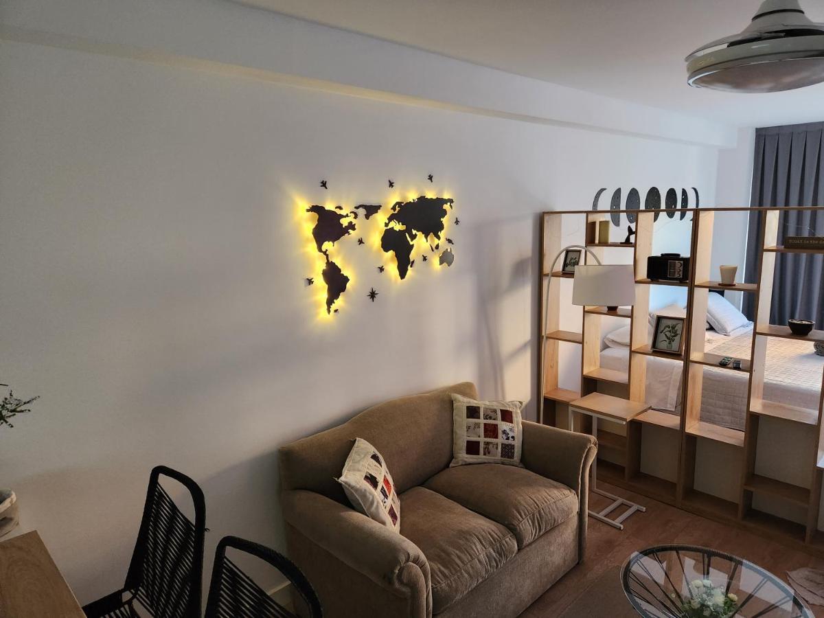 Gascon Y Diaz Velez Apartment