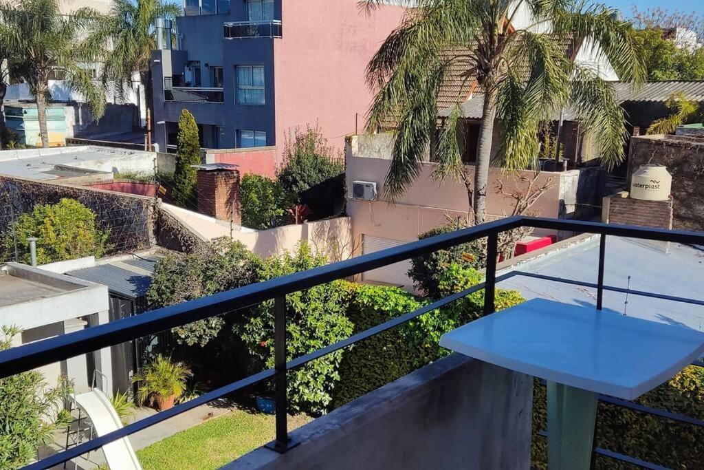 Luminoso Estudio En Coghlan Apartamento