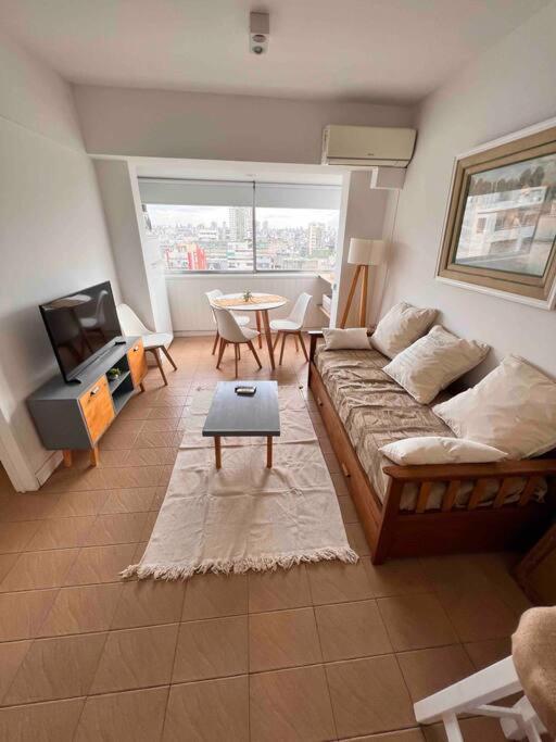 Excelente Apartamento En Zona Centrica De Bs As Buenos Aires