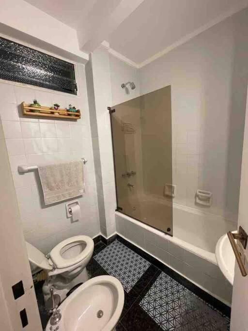 Excelente Apartamento En Zona Centrica De Bs As Apartment