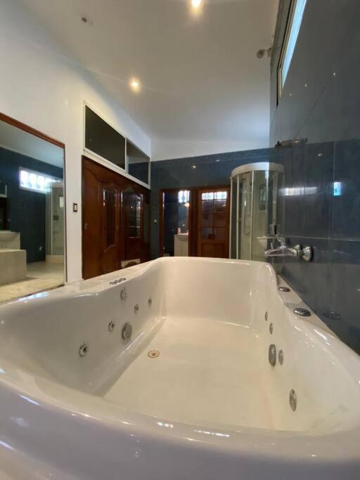 Holiday home Mansion En Recoleta - Mansilla House *