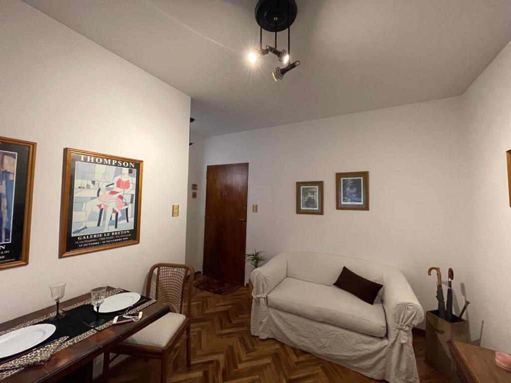 Departamento Recoleta. Inmejorable Ubicacion. Buenos Aires