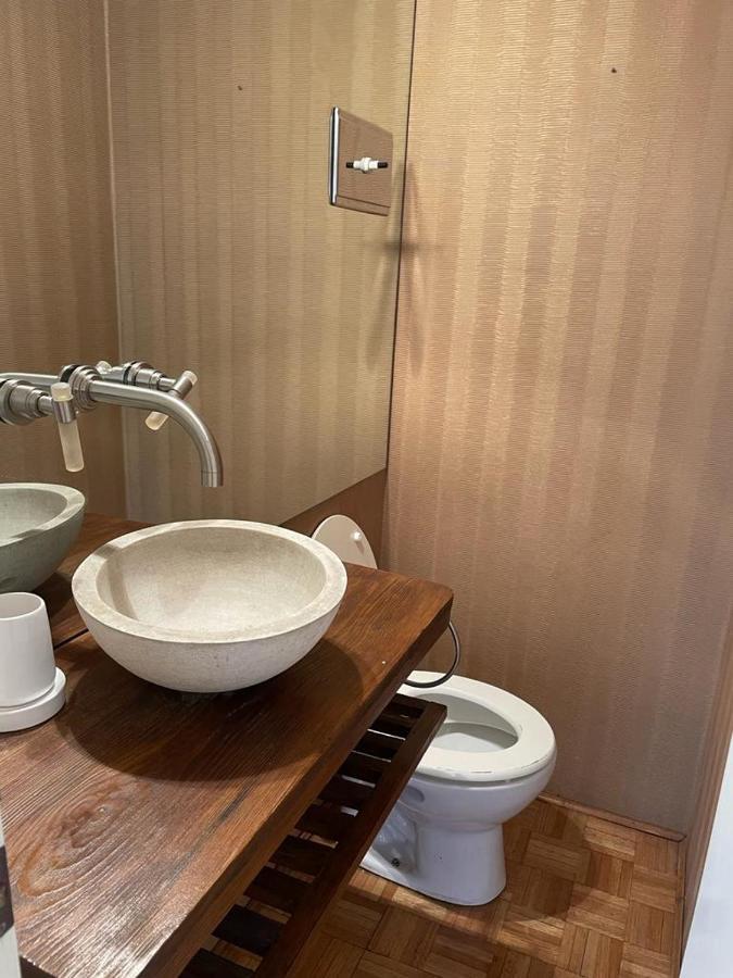 Stylish 3 Bedroom Family Apt In Palermo Apartamento