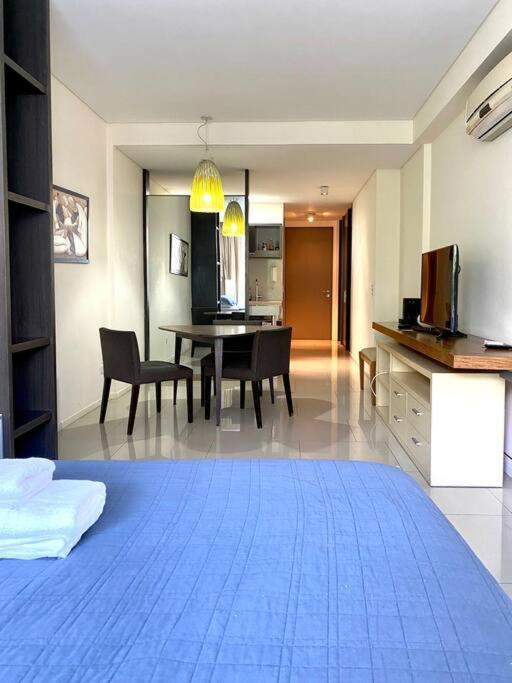 Guemes - By Hart Apartment *