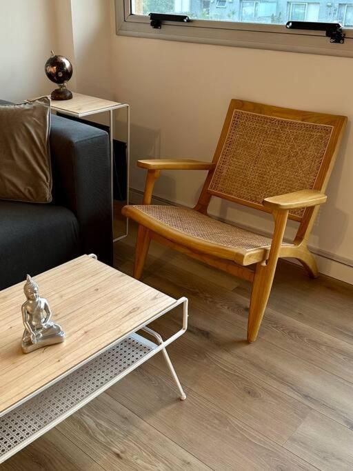 Moderno Departamento Con Balcon *