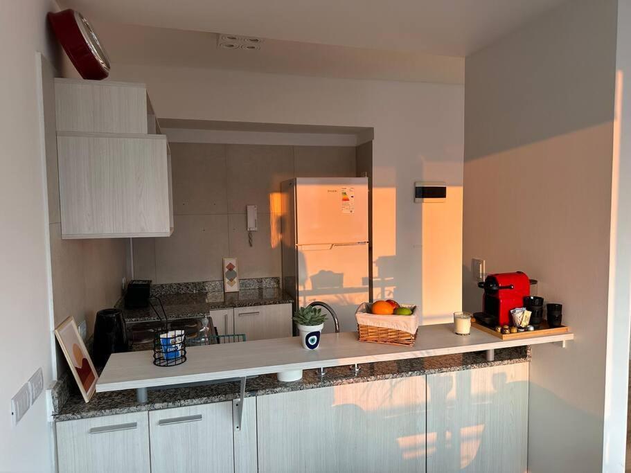 Moderno Departamento Con Balcon Apartamento