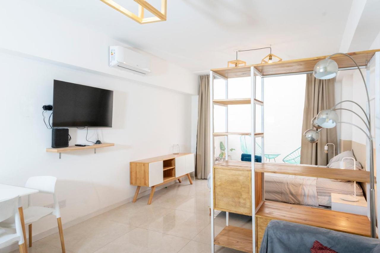 Apartamento Con Hermoso Patio Zona Centrica Caba 13 *