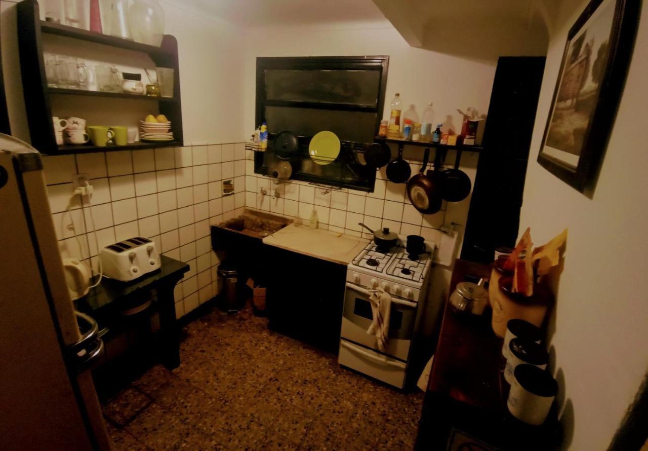 Refugio Porteno Homestay *