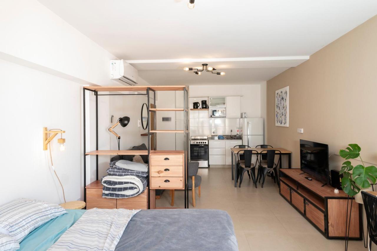 Apartment Ex 11g! Piso Alto Con Pileta, Centro Ba, 3pax *