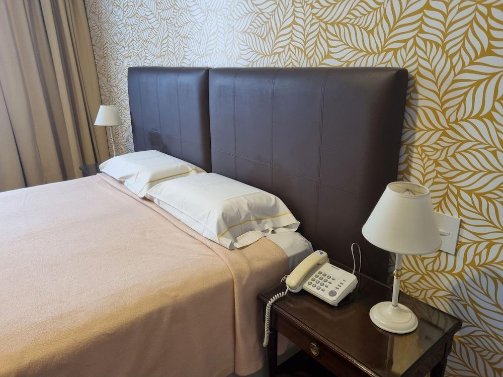 Regis Orho Hotel Buenos Aires