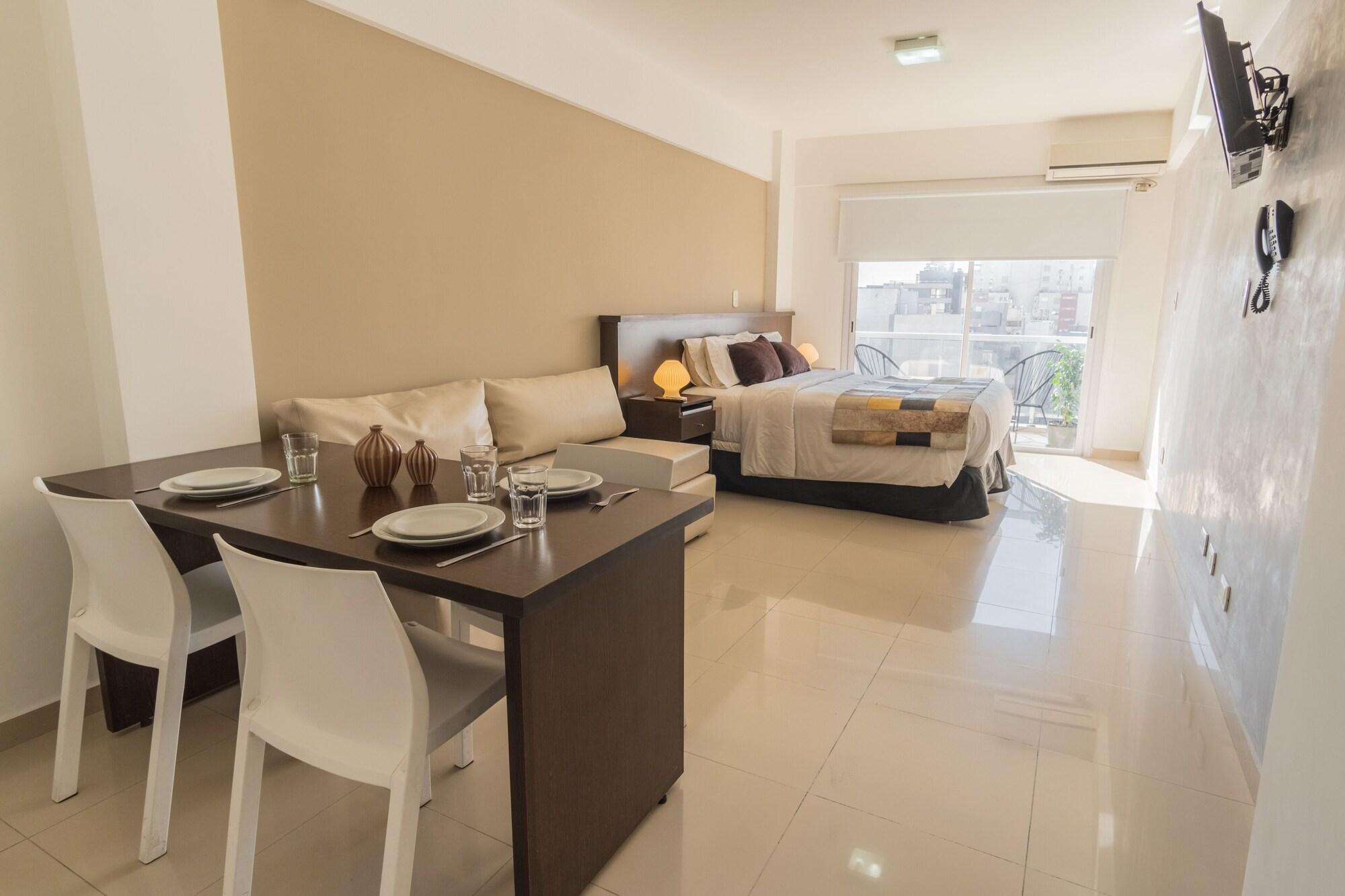 Isi Baires Aparthotel 3*