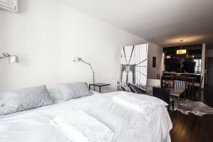 Iq Apartment