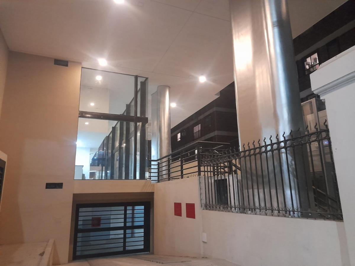Departamento Entero Con Servicios Excelente