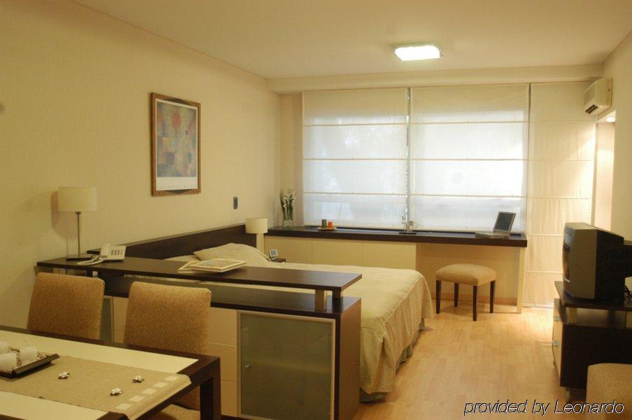Uriburu 1756 By Ayres Recoleta Apartment