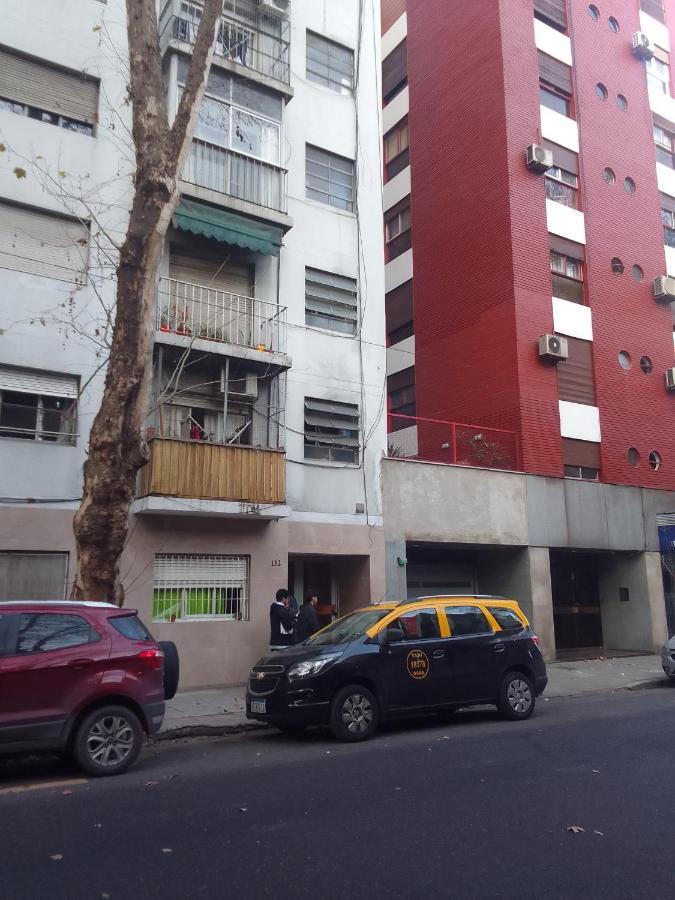 Apartamento 2 Amb Amueblado Tv/wifi/aire - Almagro Apartamento