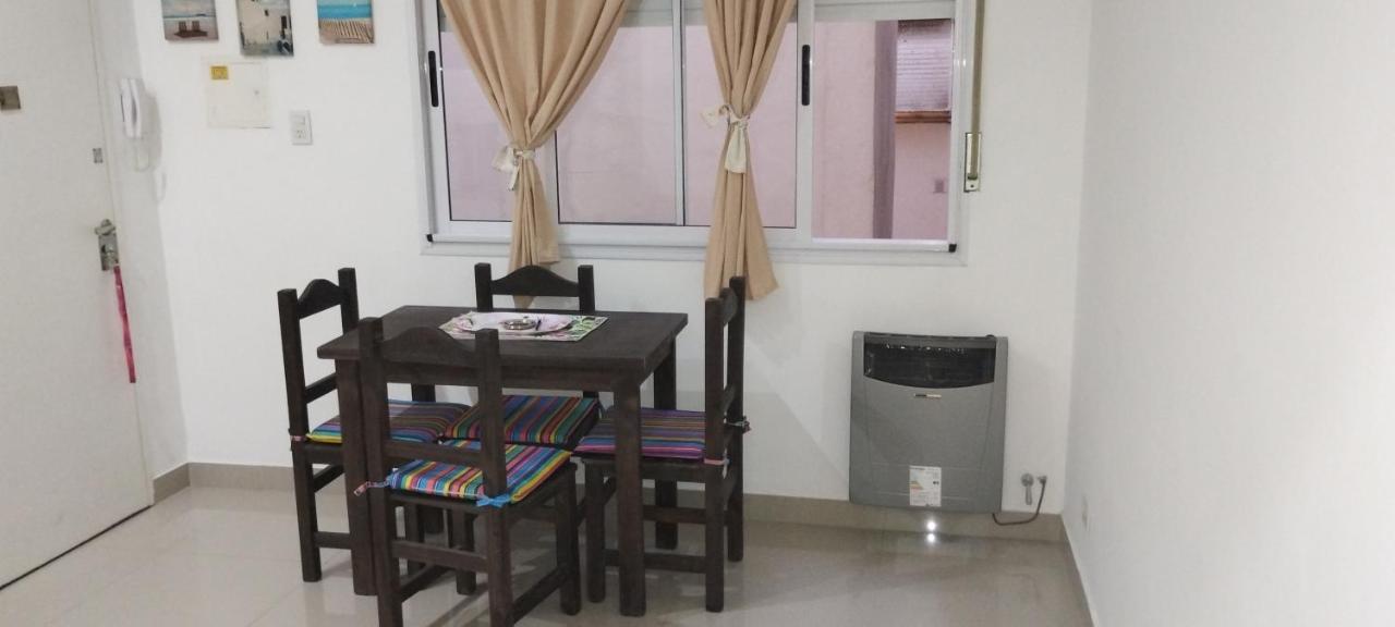 Lito Ren Apartment *