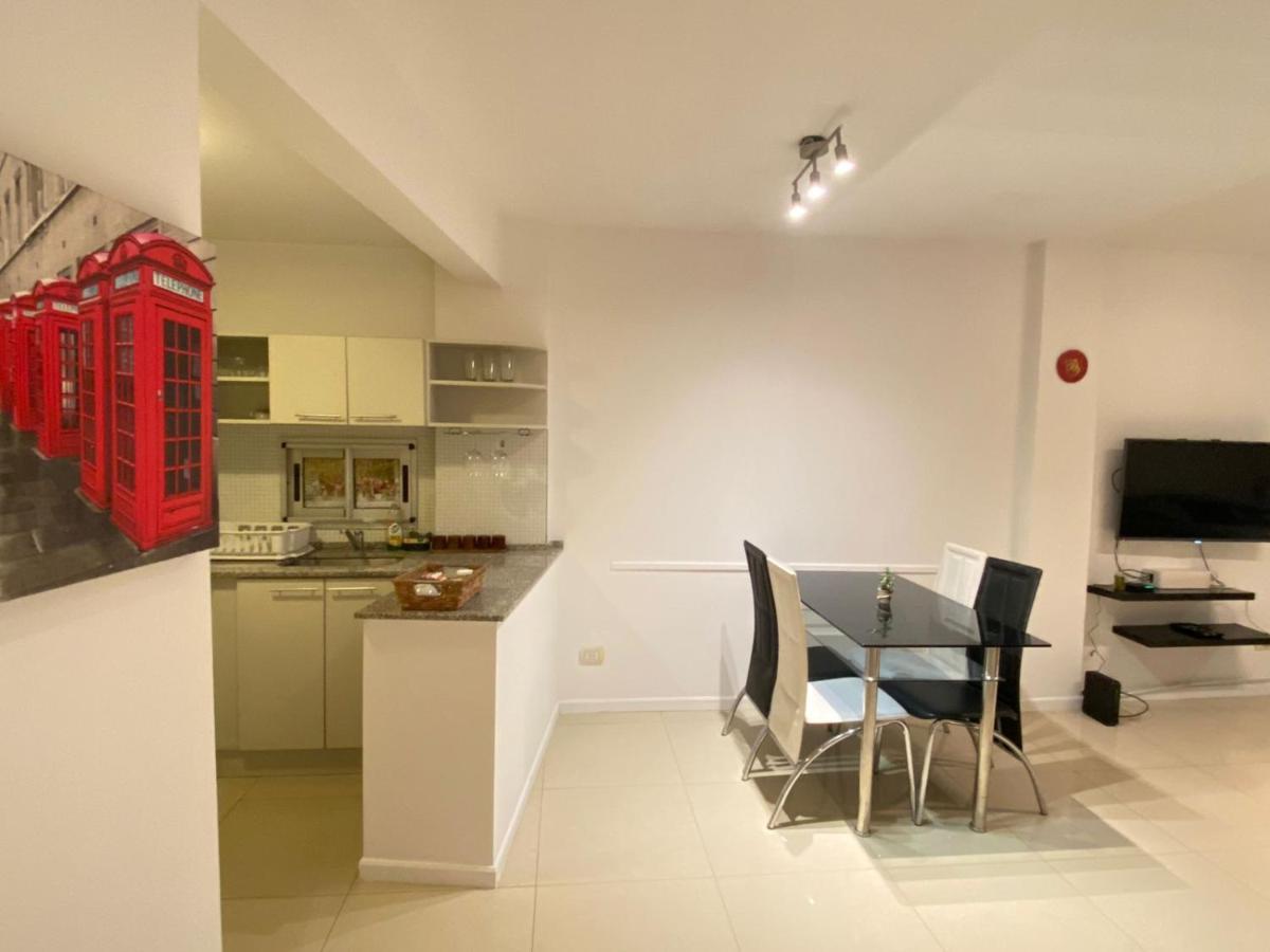 Sunny & Spacious Studio Apartment *