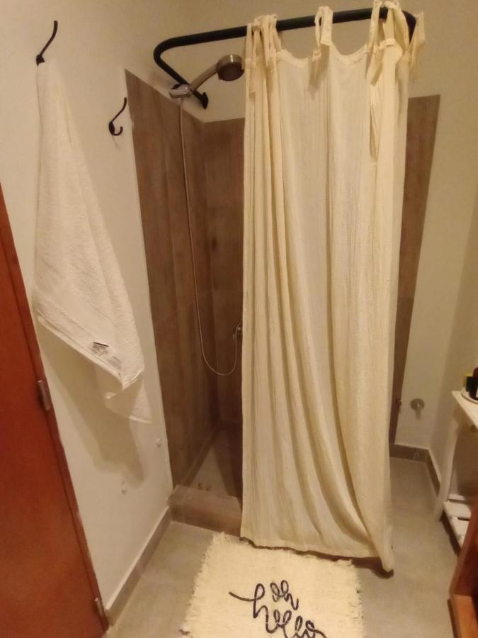 Bano Y Entrada Independiente Homestay *