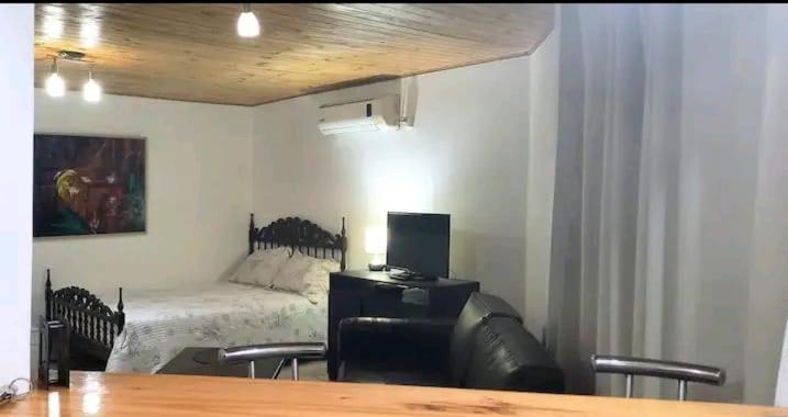 Loft En Crespo - Estadio Arenas Y A Cuadras De Palermo Apartment *